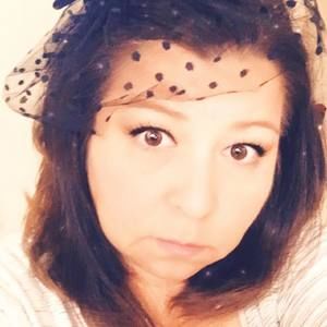 Meet your Posher, Janel